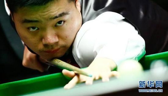 而對奧納納 而對奧納納