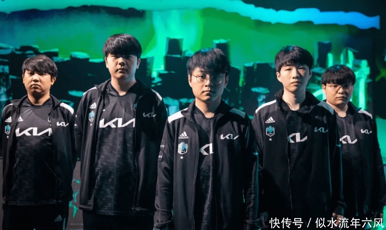 显示出双方 显示出双方