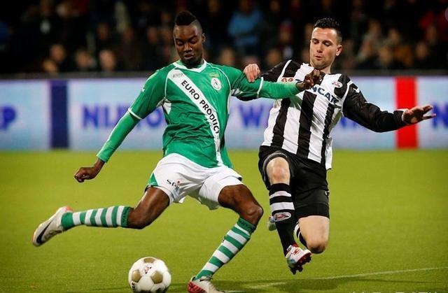 就显得格外 就显得格外